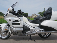 'GL1800